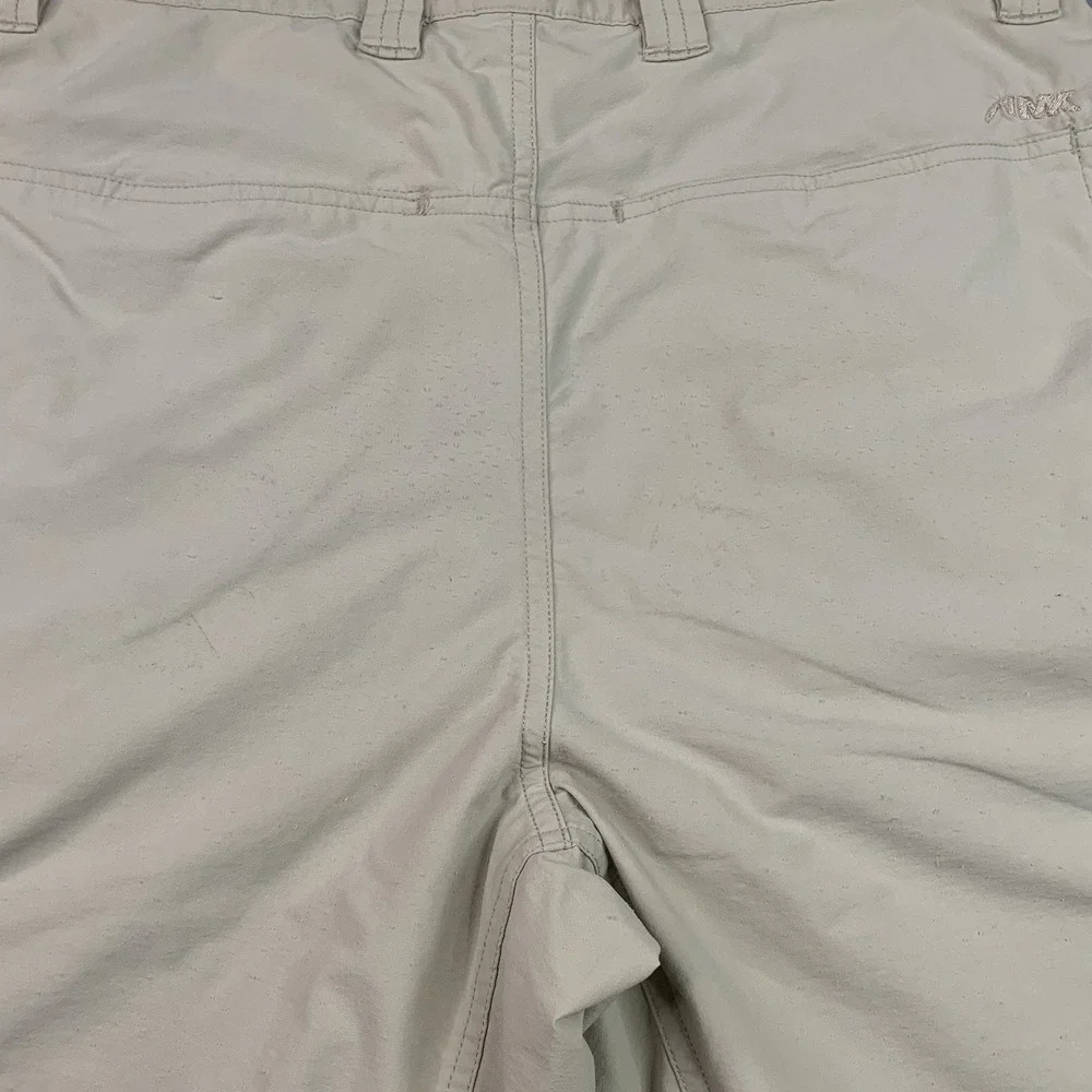 Mountain Khakis Cruiser Shorts Mens 32 Beige 9